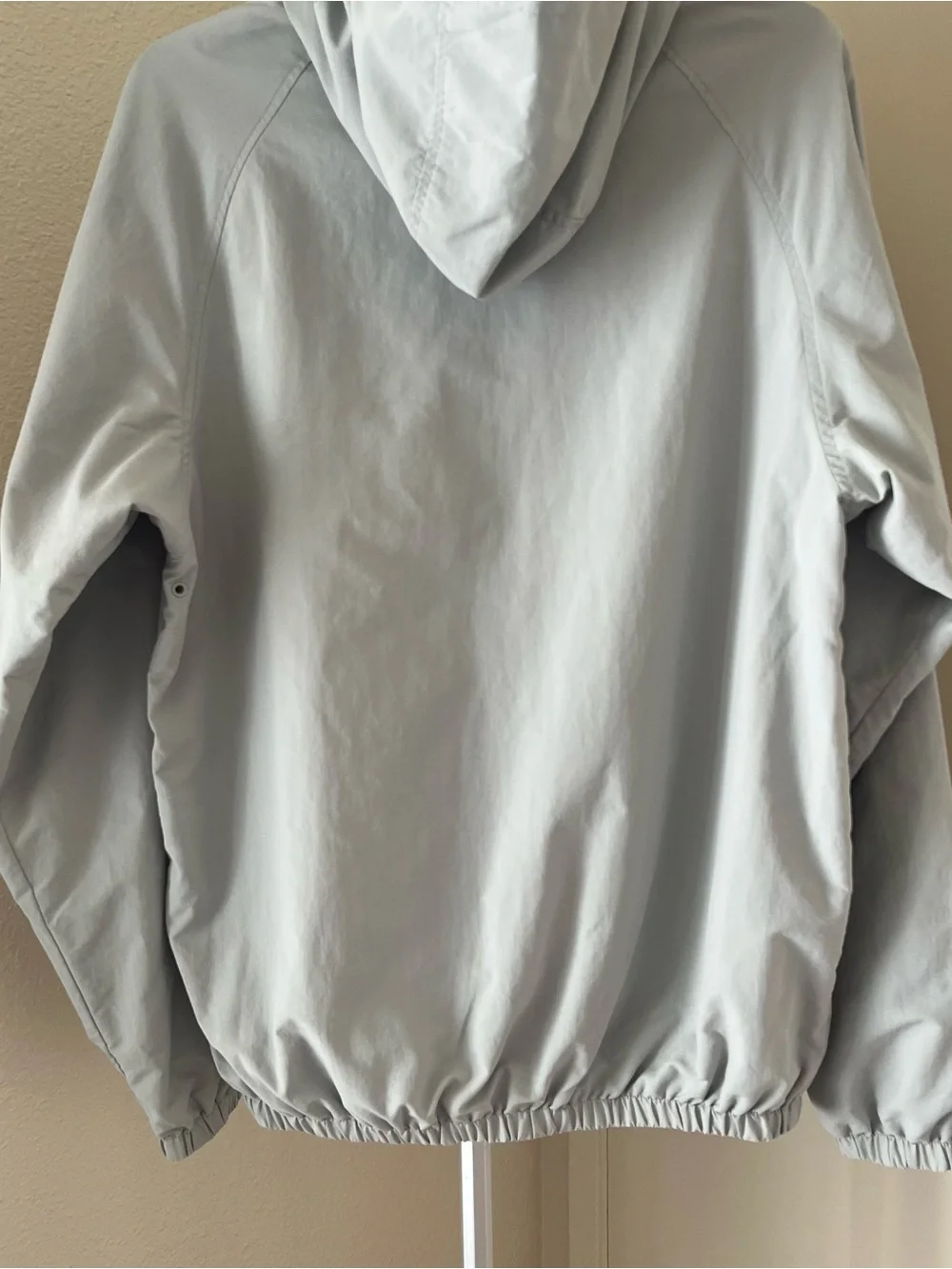 Palace Quick Dry Soft Shell Hooded Windbreaker Jacket Light Grey Size M